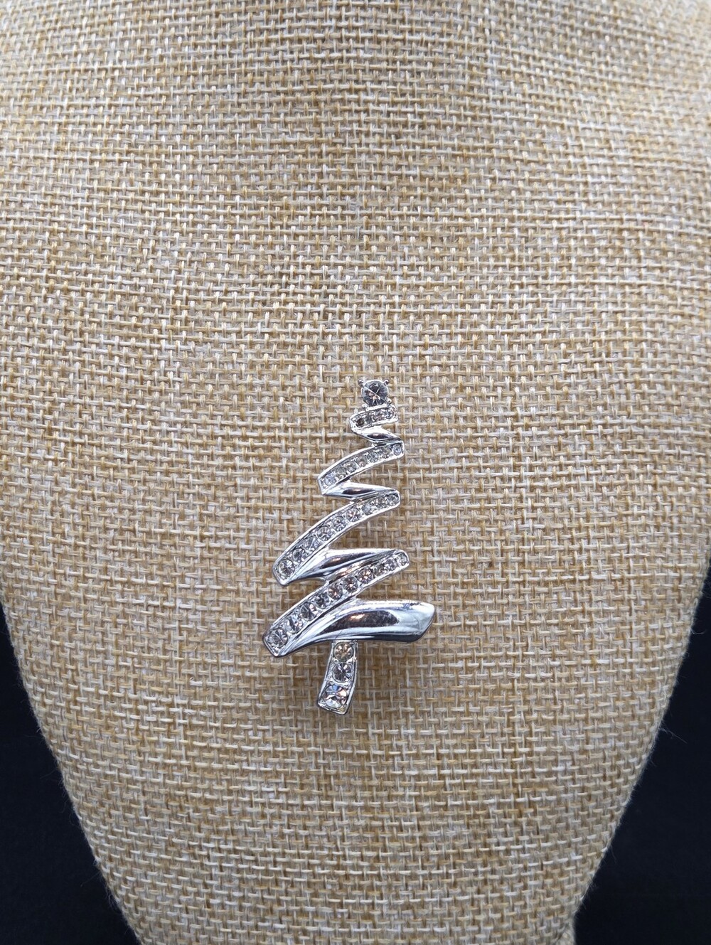 Monet Silver Tone Rhinestone Christmas Tree Brooch Pin